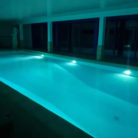 Le Manoir De La Mantille 4* 코드리