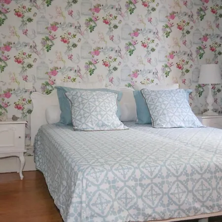 Bed & Breakfast Le Manoir De La Mantille 4*