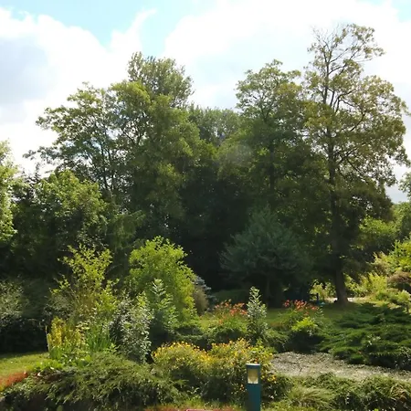 Bed & Breakfast Le Manoir De La Mantille Caudry
