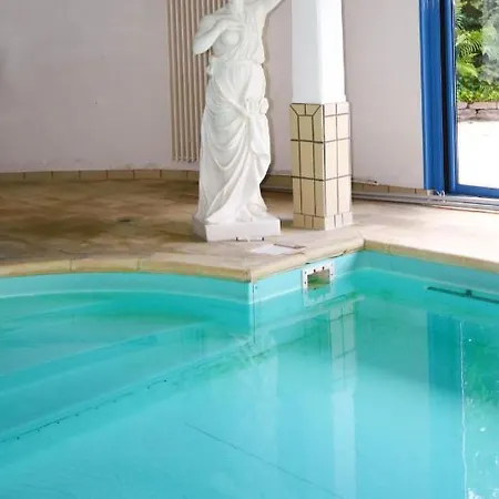 Le Manoir De La Mantille B&B 코드리