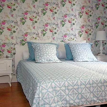 B&B Le Manoir De La Mantille 4*