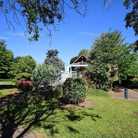 Bed & Breakfast Le Manoir De La Mantille Caudry