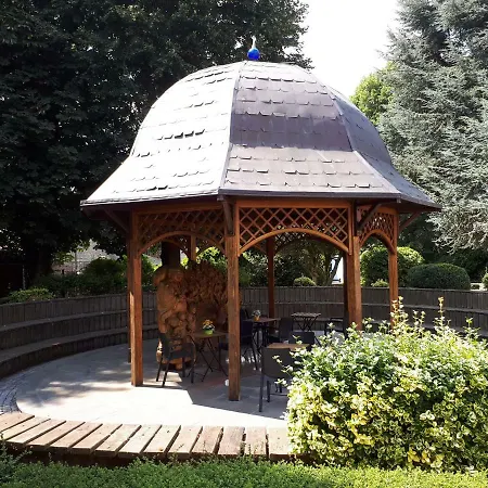 Bed & Breakfast Le Manoir De La Mantille Caudry