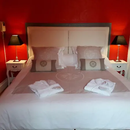 B&B Le Manoir De La Mantille 코드리