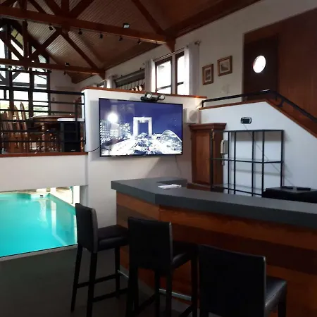 Le Manoir De La Mantille Caudry