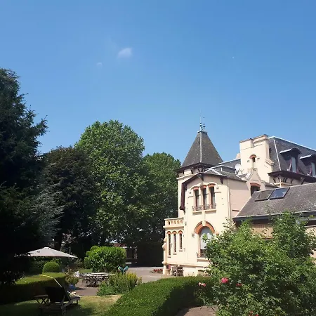 Bed & Breakfast Le Manoir De La Mantille