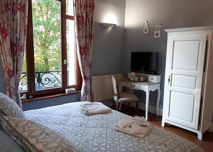 Le Manoir De La Mantille 4*